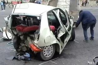 最新爆料车祸新闻报道内容,“惊魂瞬间！最新车祸报道揭示事故惊人细节”